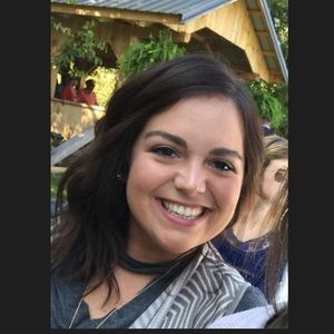 Meet your Posher, Mackenzie